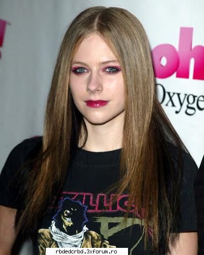 AVRIL LAVIGNE - anahi_dulce - ALTE TRUPE/VEDETE/CANTARETI