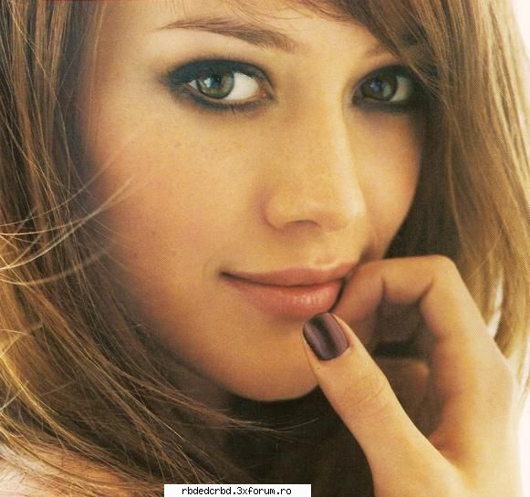 HILLARY DUFF - stefy-princess - ALTE TRUPE/VEDETE/CANTARETI