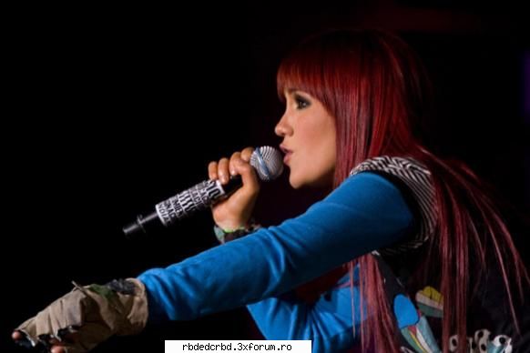 MICROFONUL LUI DULCE - stefy-princess - DULCE MARIA