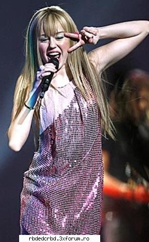 MILEY CIRUS - stefy-princess - ALTE TRUPE/VEDETE/CANTARETI
