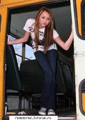 MILEY CIRUS - stefy-princess - ALTE TRUPE/VEDETE/CANTARETI