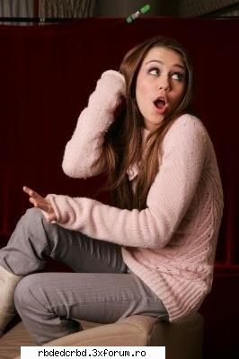 MILEY CIRUS - stefy-princess - ALTE TRUPE/VEDETE/CANTARETI