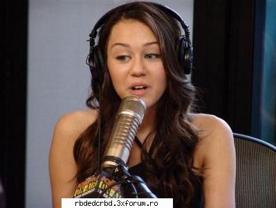 MILEY CIRUS - stefy-princess - ALTE TRUPE/VEDETE/CANTARETI