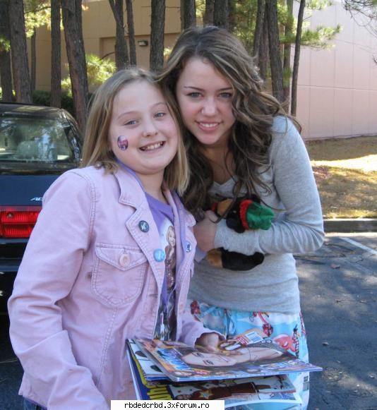 MILEY CIRUS - stefy-princess - ALTE TRUPE/VEDETE/CANTARETI
