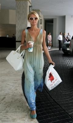 PARIS HILTON - stefy-princess - ALTE TRUPE/VEDETE/CANTARETI