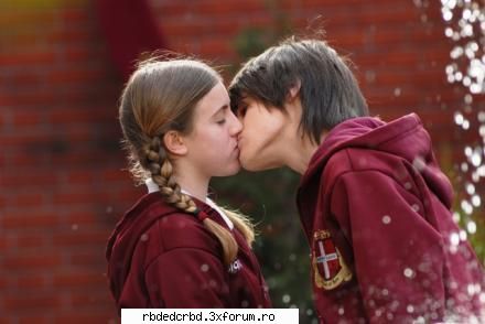 PATITO FEO - anahi_dulce - FILME/SERIALE
