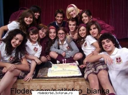 PATITO FEO - anahi_dulce - FILME/SERIALE