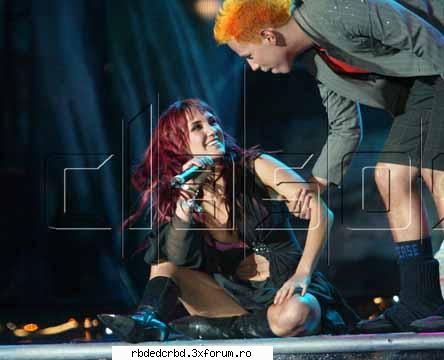 POZE - creca noi postam si amandoua in acelasi timp nu? - DULCE MARIA