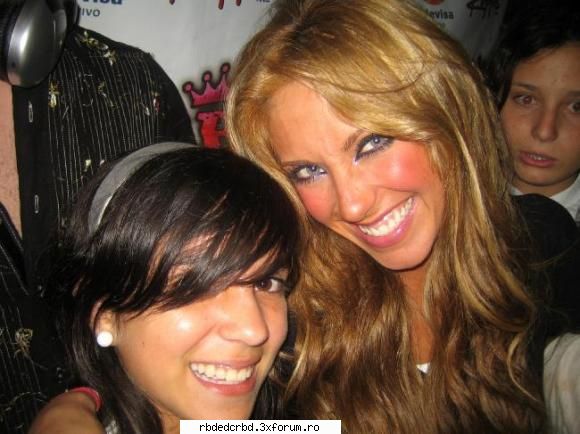 POZE - K!tty_G!rl - ANAHI