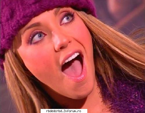 POZE - *BaRbIe GiRl* - ANAHI