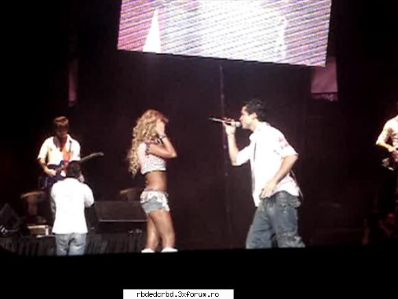 POZE - anahi_dulce - LOS A