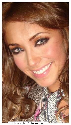 POZE - K!tty_G!rl - ANAHI