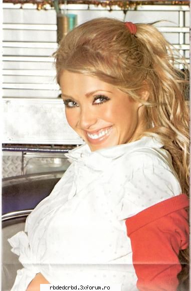 POZE - K!tty_G!rl - ANAHI