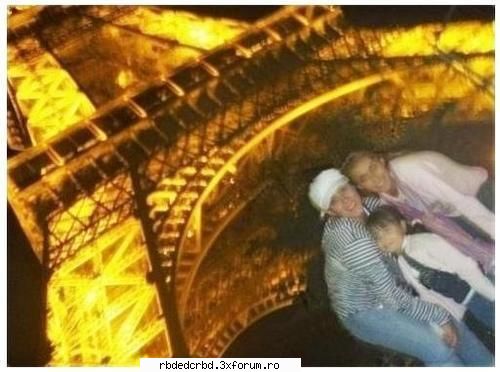POZE - cu nepoata ei paris - ANAHI