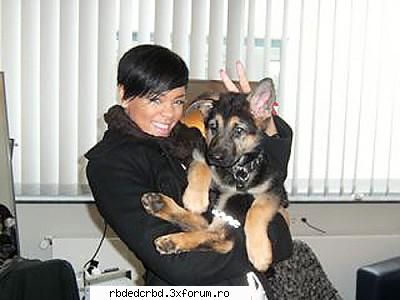 :hi: rihanna