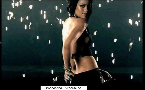 RIHANNA - anahi_dulce - ALTE TRUPE/VEDETE/CANTARETI