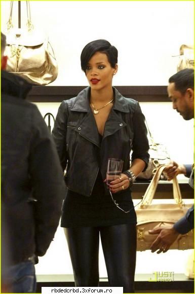 RIHANNA - stefy-princess - ALTE TRUPE/VEDETE/CANTARETI