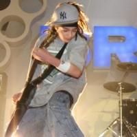 TOKIO HOTEL - anahi_dulce - ALTE TRUPE/VEDETE/CANTARETI