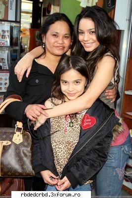 vanessa hudgens &nbsp;