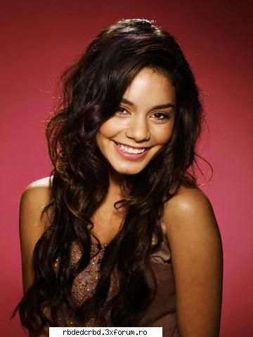 VANESSA HUDGENS - stefy-princess - ALTE TRUPE/VEDETE/CANTARETI