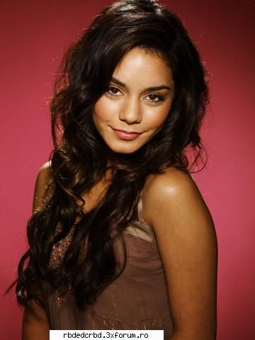 VANESSA HUDGENS - stefy-princess - ALTE TRUPE/VEDETE/CANTARETI