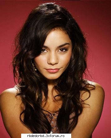 VANESSA HUDGENS - stefy-princess - ALTE TRUPE/VEDETE/CANTARETI
